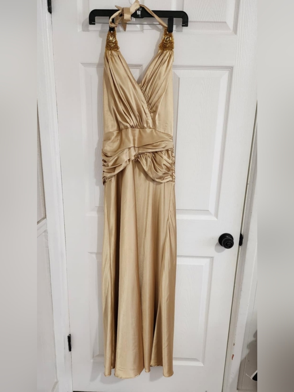 ASpeed Formal Dress Size Medium Maxi Long Elegant Sleeveless Gold Layered